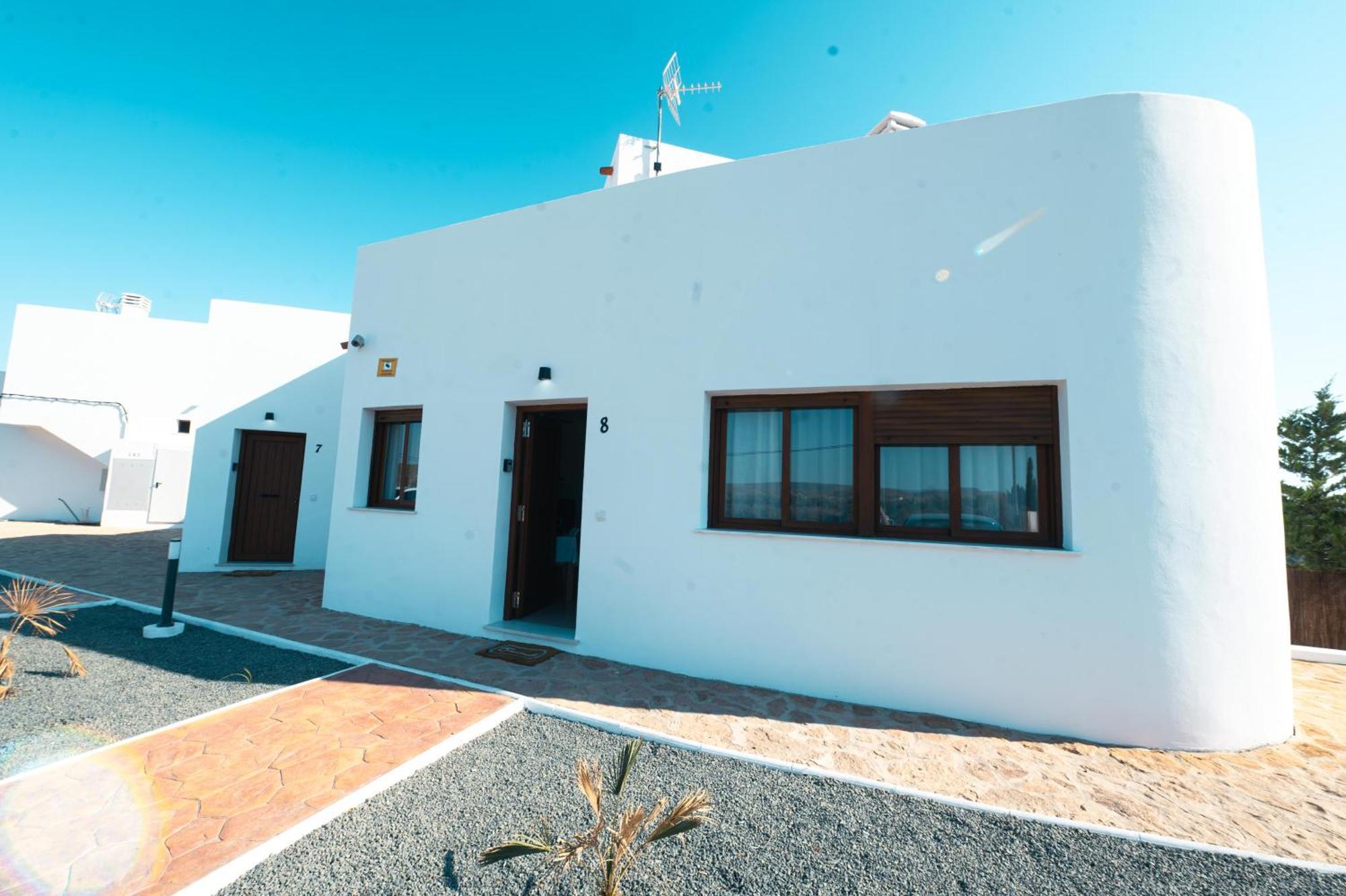 Complejo Turistico Los Bayiyos Agua Amarga  Eksteriør billede