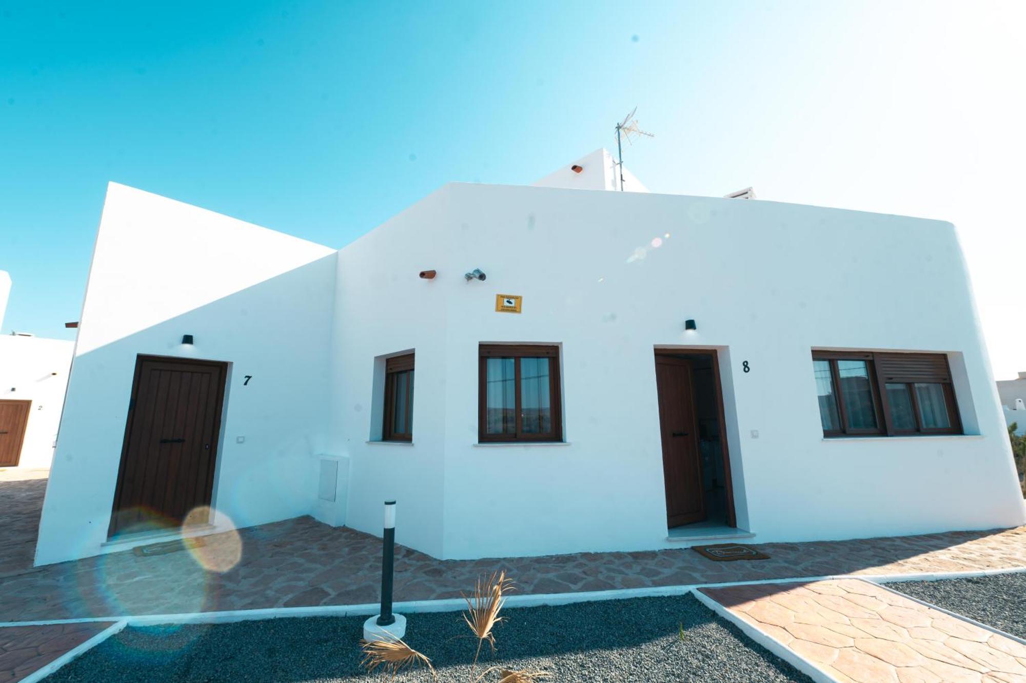 Complejo Turistico Los Bayiyos Agua Amarga  Eksteriør billede